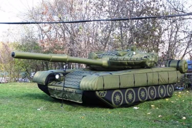东山军用充气坦克